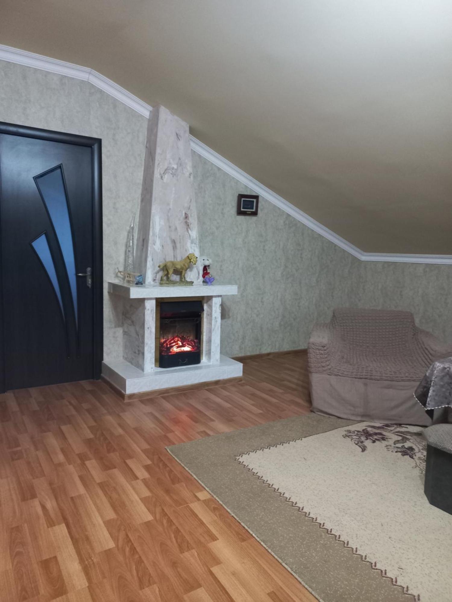 Hyuratun Gavarum Arevik Villa Artsvakar Rum bild