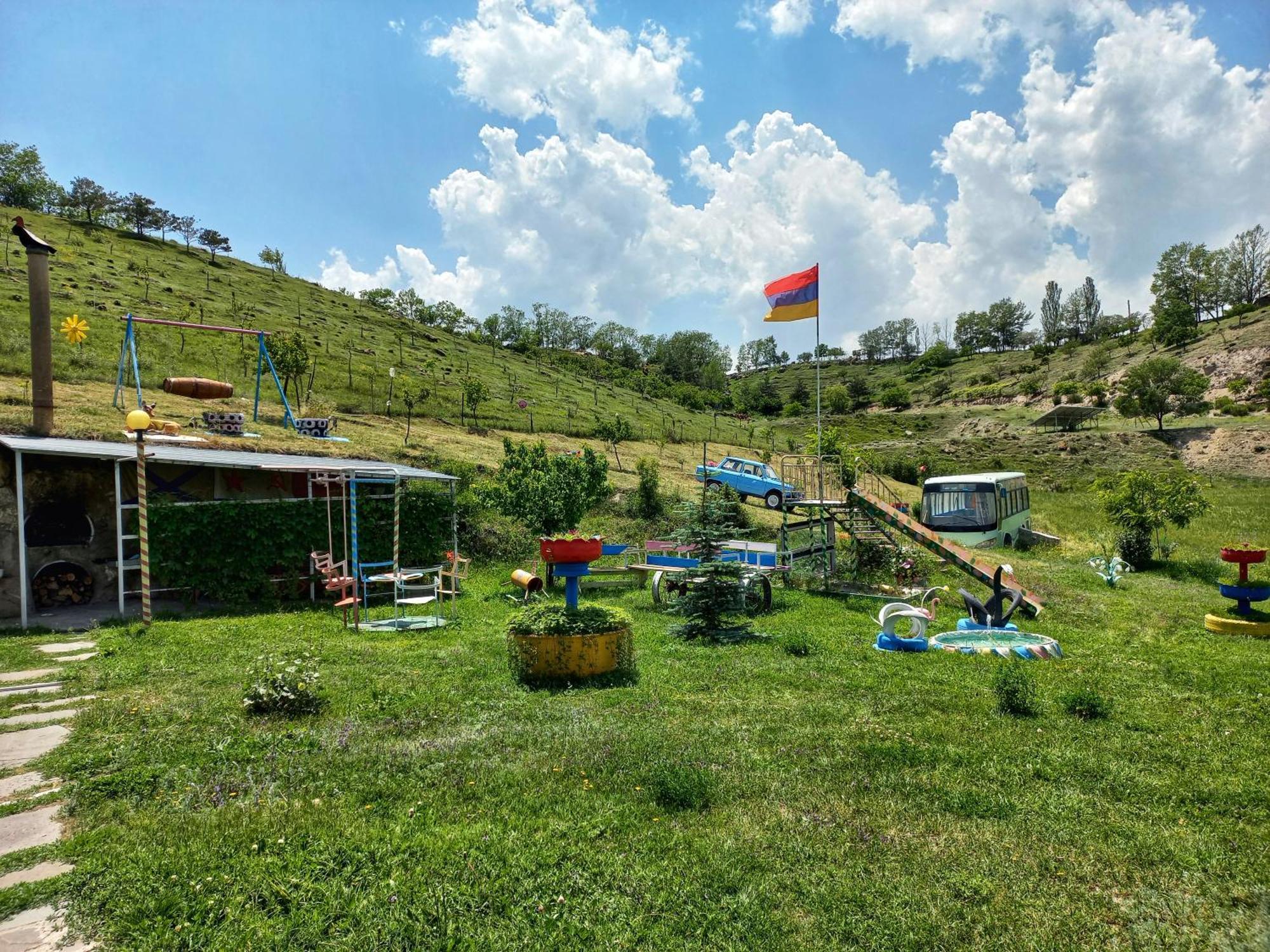 Hyuratun Gavarum Arevik Villa Artsvakar Rum bild